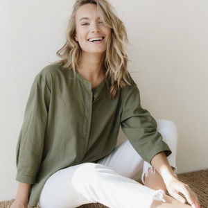 Jenni Kayne James Shirt Moss Green Linen Blend Button Down Top